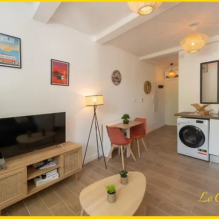 Le Craponne - Magnifique Appartement Cours Principal Plein Centre Avec Parking Salon-de-Provence Esterno foto