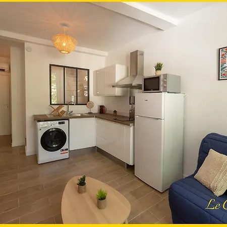 Le Craponne - Magnifique Appartement Cours Principal Plein Centre Avec Parking Salon-de-Provence Esterno foto